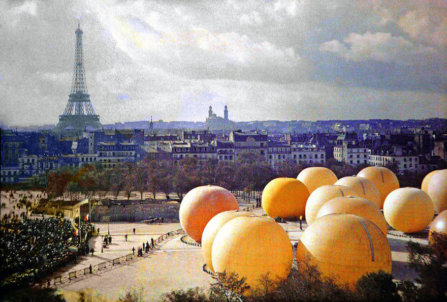 Giant Oranges,paris, 1914