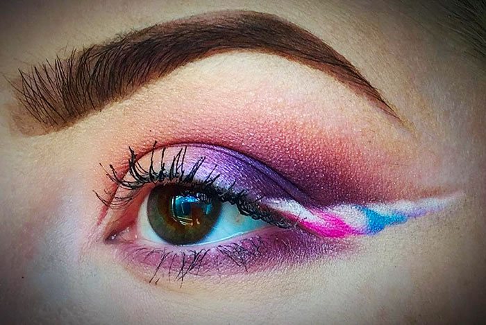 Unicorn Eyeliner Is A Thing Now And It Looks Extra Magical