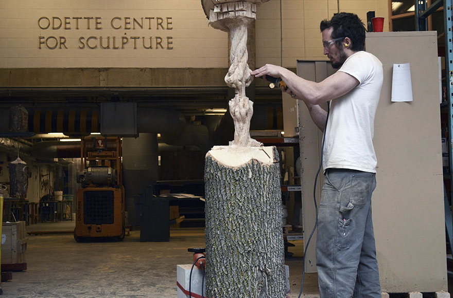 Giant Tree Trunk Carved Down To Frayed Rope By Maskull Lasserre