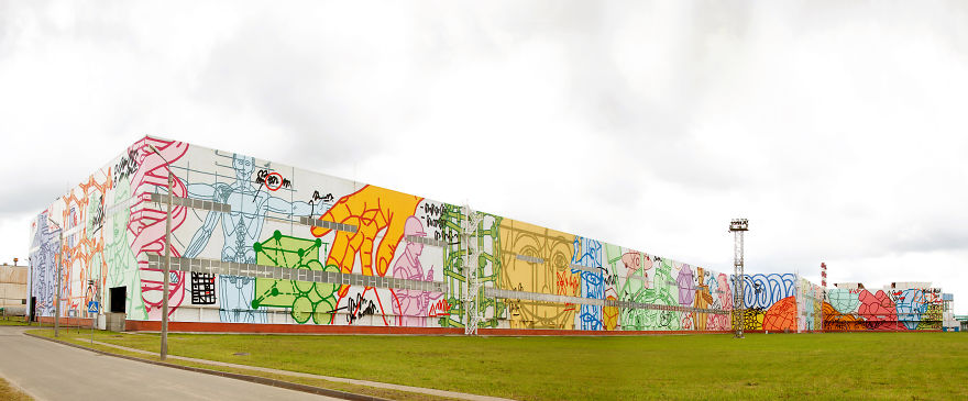 Evolution-2: We Created The Largest Mural In The World