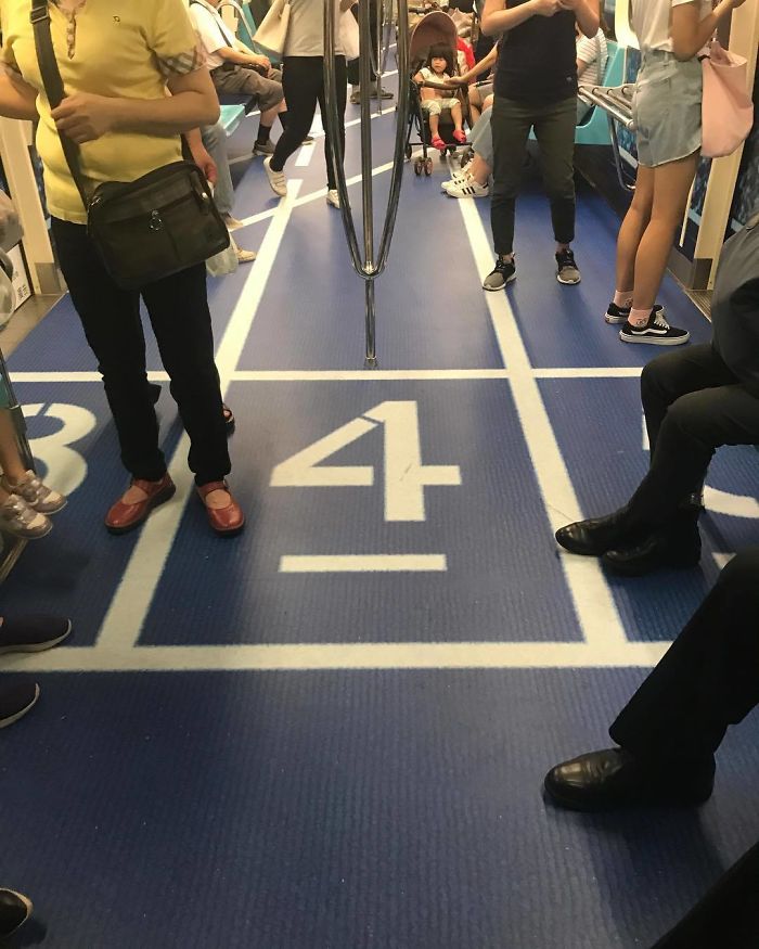 Taiwan Surprises Passengers By Turning Subway Cars Into Different Sport Venues For Upcoming Universiade
