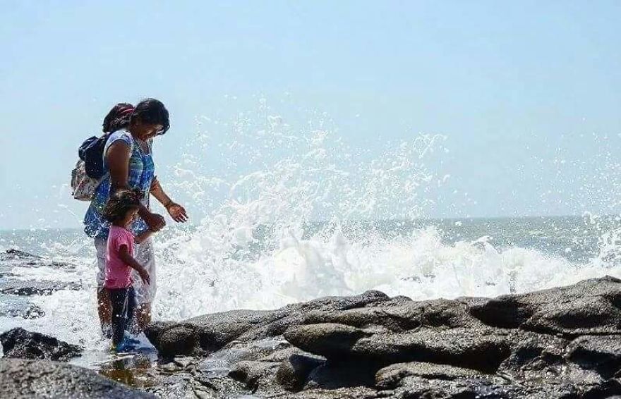 Mom And Daughter Duo, Travelling, Trekking And Backpacking.. Ready To Pack Your Bags? Mom And Daughter Duo, Travelling, Trekking And Backpacking.. Ready To Pack Your Bags?
