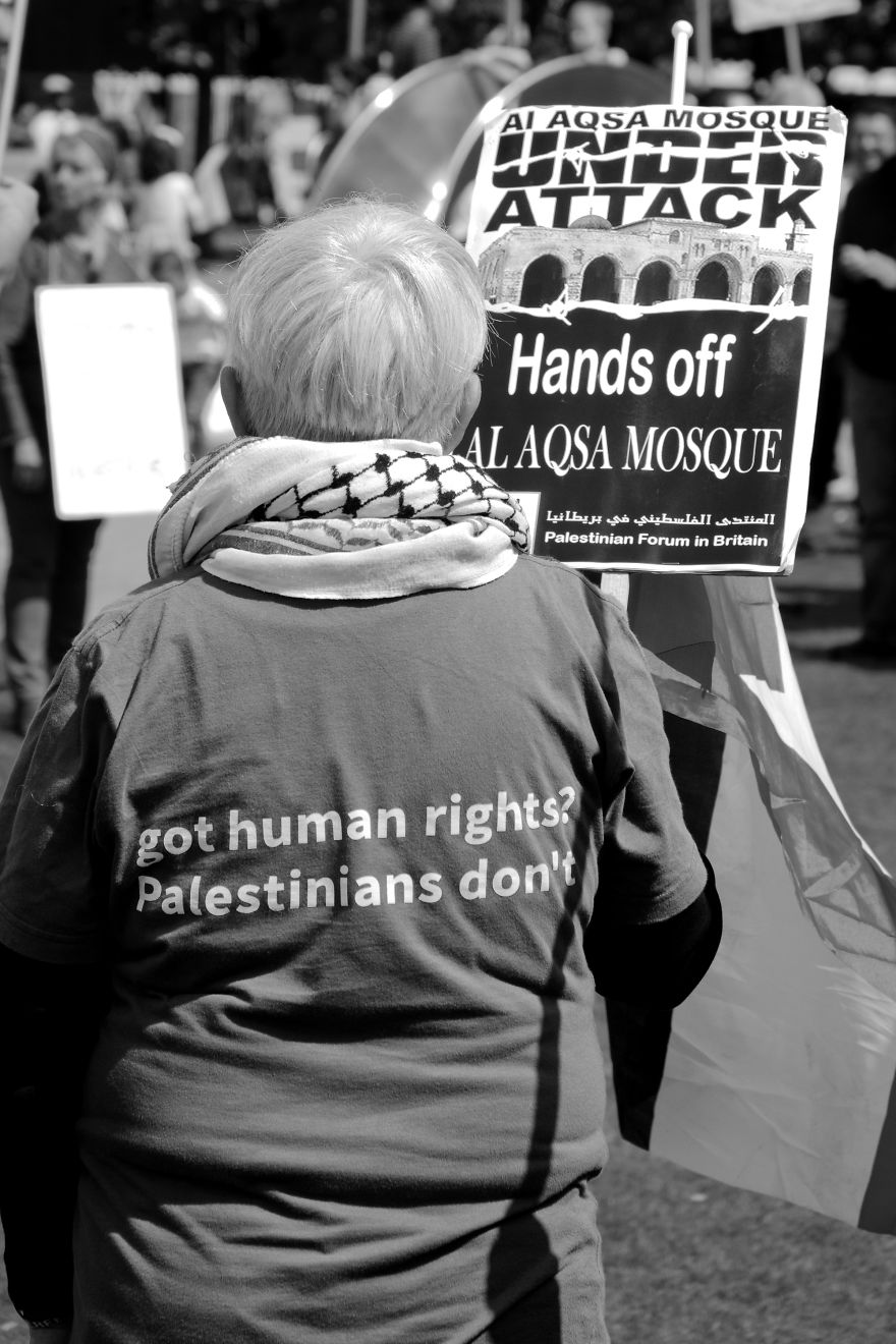 Free Palestine Protest At The Gardens