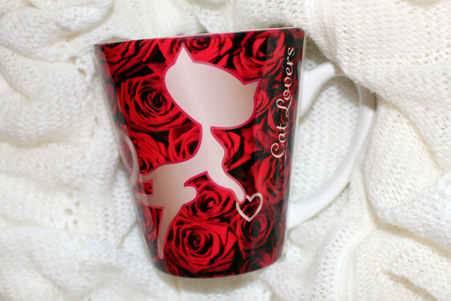 I Design Beautiful Cat-Themed Mugs