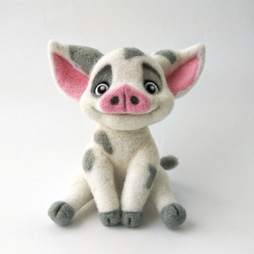 I Make Needle Felted Sculptures From Sheep Wool!