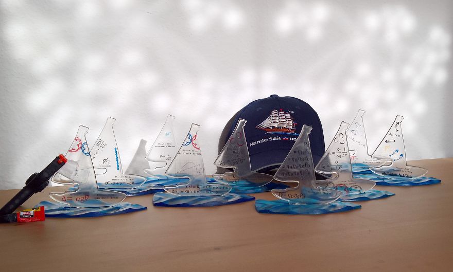 I Spend Ten Days Every Summer To Cast Beautiful Regatta Trophies Out Of Clear Epoxy Resin