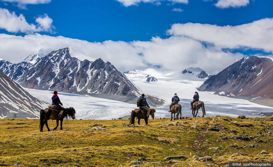 I Traveled To Mongolian Altai Mountains