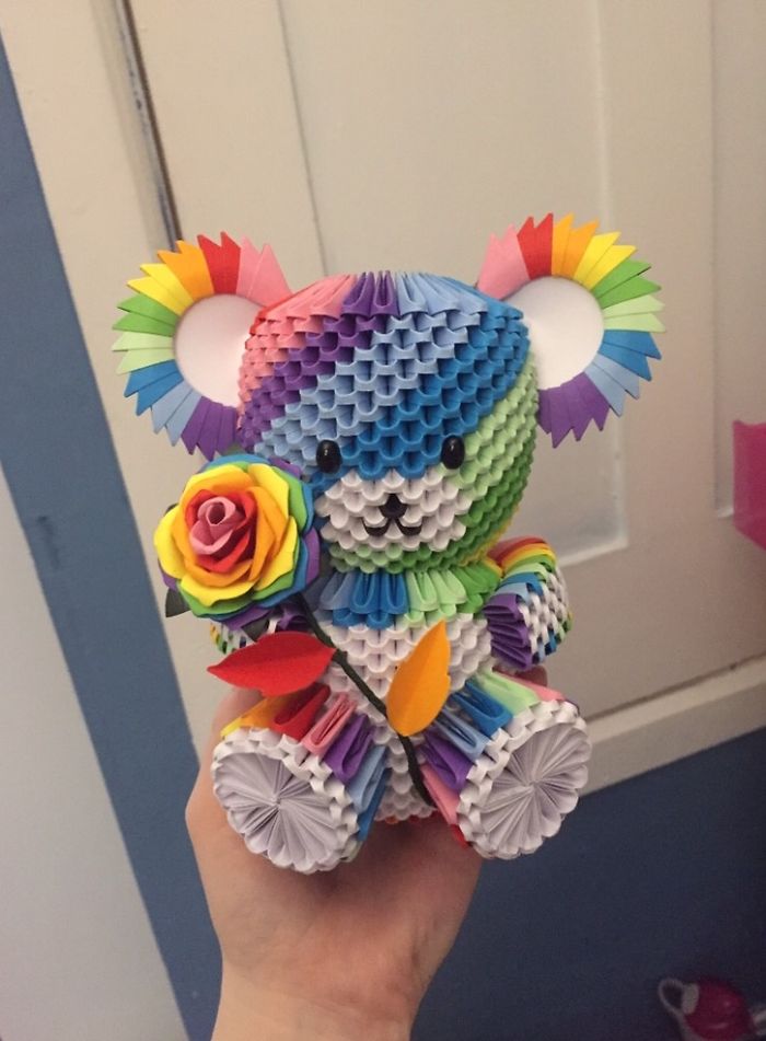 Upcoming Artist Papergirl's 3d Origami Rainbow Bear - Made From 1,500 Tiny Pieces Of Paper!