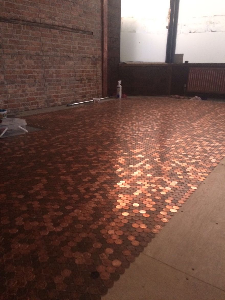 4 Weeks To Create 20 Square Metres Of
2 Pence Coin Flooring With Glass Cast Resin