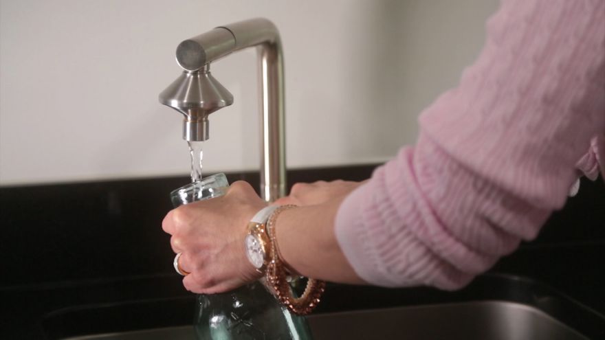 Top Swiss Engineers Decided To Revolutionize Tap Water, You Wouldn't Believe What Happened Next…