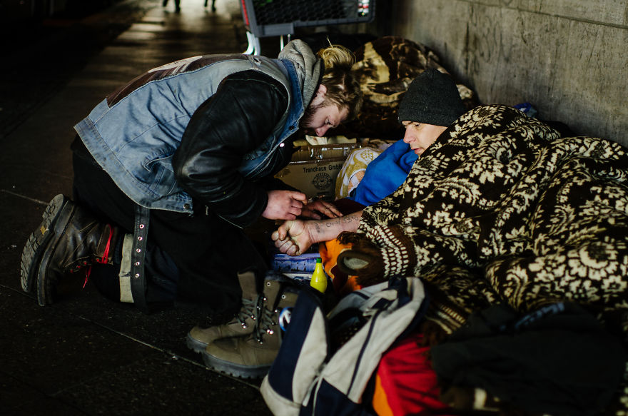 What Are You Complaining About? My Photo Story About Homeless People In Berlin Who Do Not Complain... What Are You Complaining About? My Photo Story About Homeless People In Berlin Who Do Not Complain...