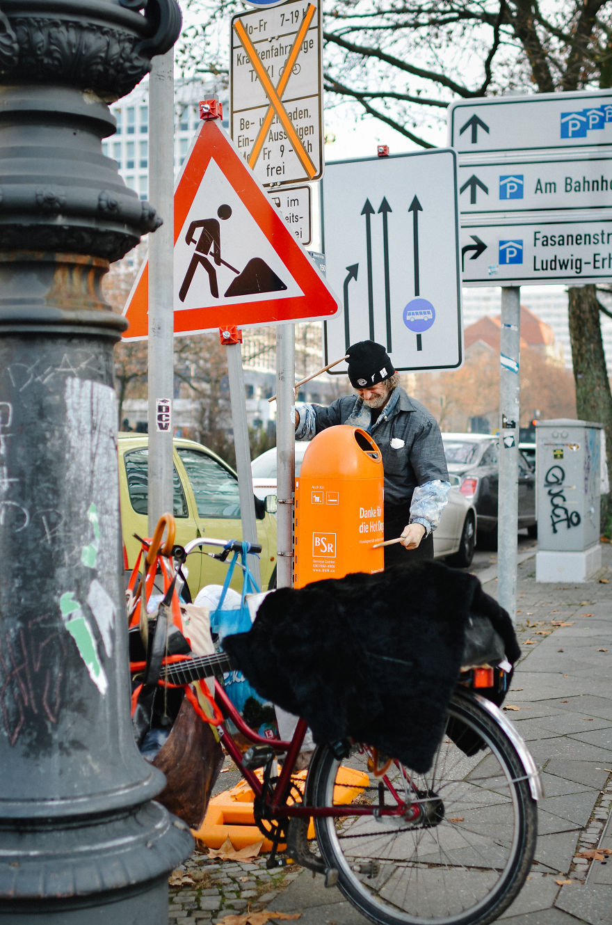 What Are You Complaining About? My Photo Story About Homeless People In Berlin Who Do Not Complain... What Are You Complaining About? My Photo Story About Homeless People In Berlin Who Do Not Complain...