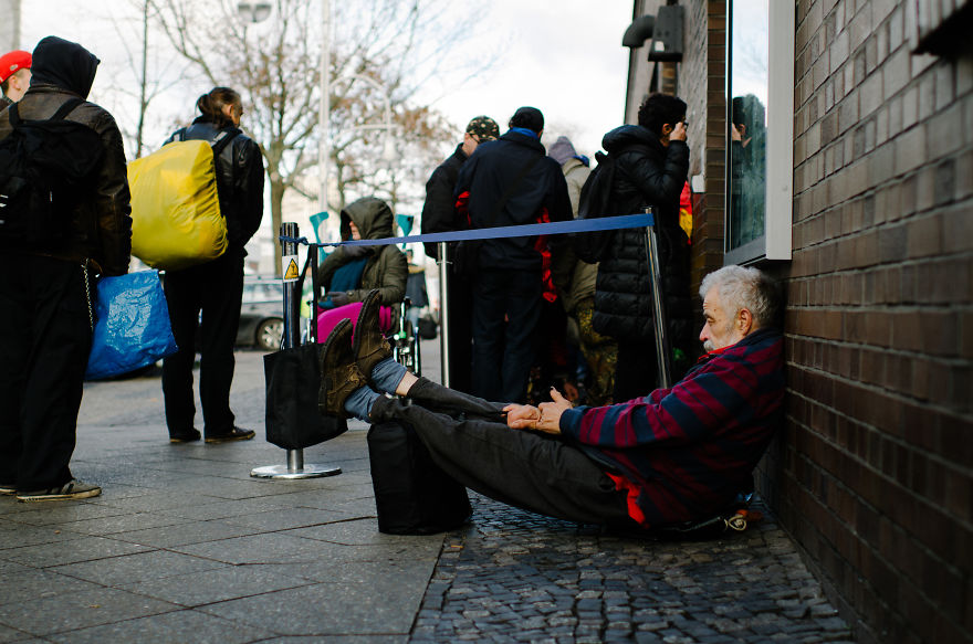 What Are You Complaining About? My Photo Story About Homeless People In Berlin Who Do Not Complain... What Are You Complaining About? My Photo Story About Homeless People In Berlin Who Do Not Complain...