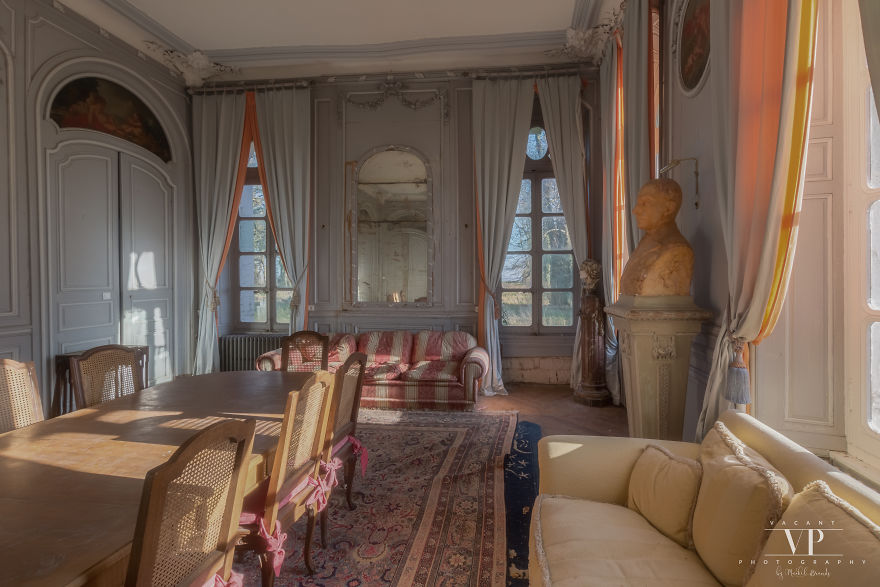 Let's Have A Look Inside This Decaying Chateau