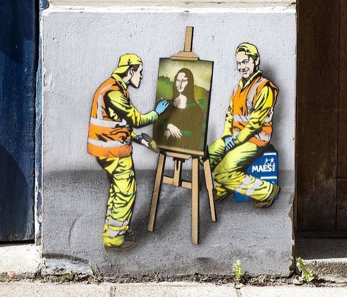 Secret Life Of Tiny Workers Revealed By This Belgium Street Artist