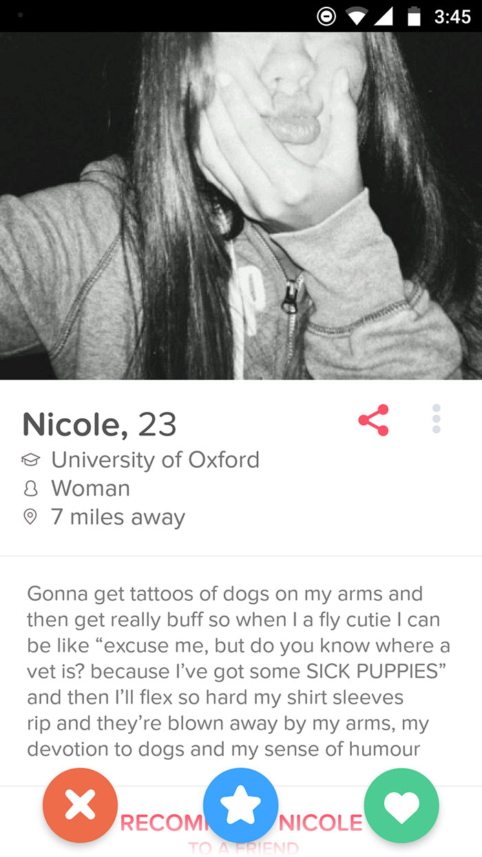 Tinder profile with a girl making a duck face