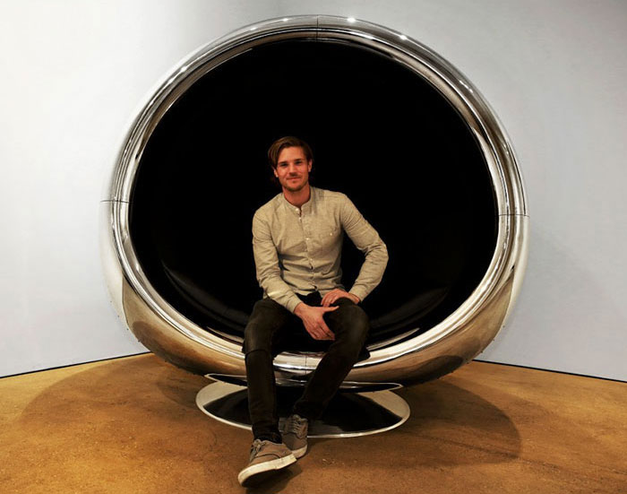 41 Badass Furniture Pieces Made From Old Airplane Parts