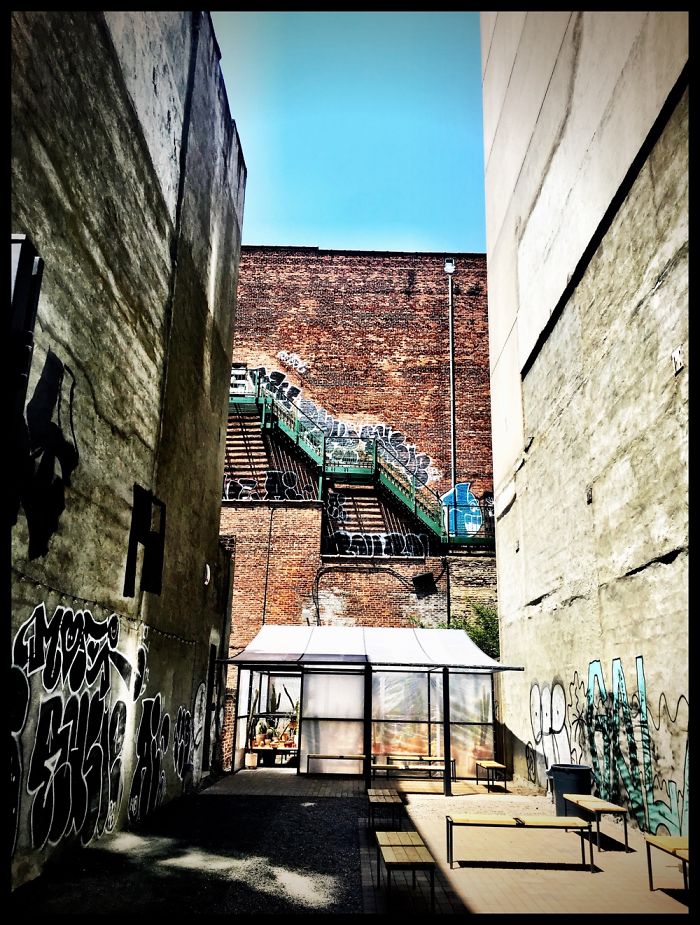 A Hot Day In Lower Manhattan