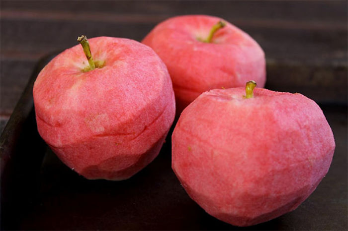 Manzanas rosa perla sin piel