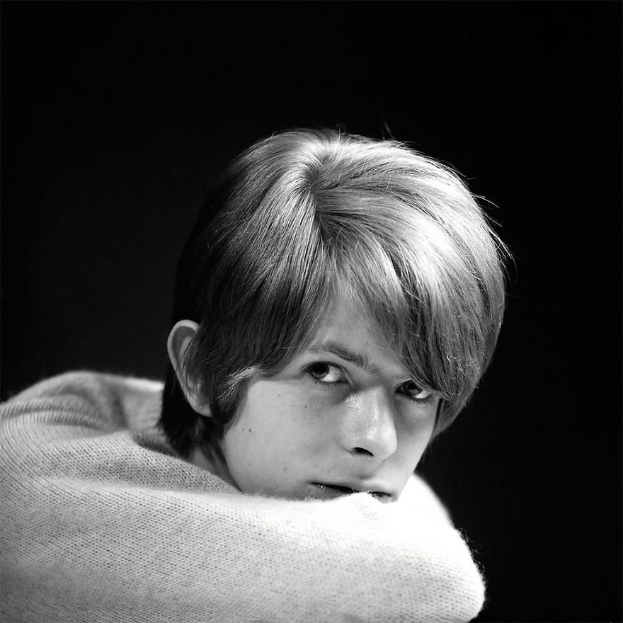 Never-Before-Seen Photos Of 20-Year-Old David Bowie Posing For His Debut Album Cover In 1967 