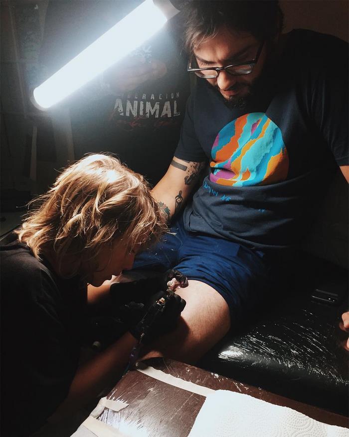12-year-old-tattoo-artist-ezrah-the-shark-dormon-5