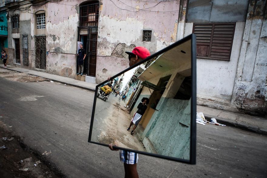 Reflect Your Life. Havana, Cuba