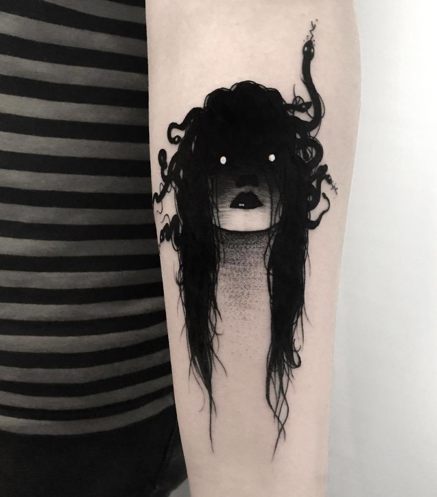 40 Slightly Erotic Tattoos Of Faceless Girls Might Keep You Up At Night