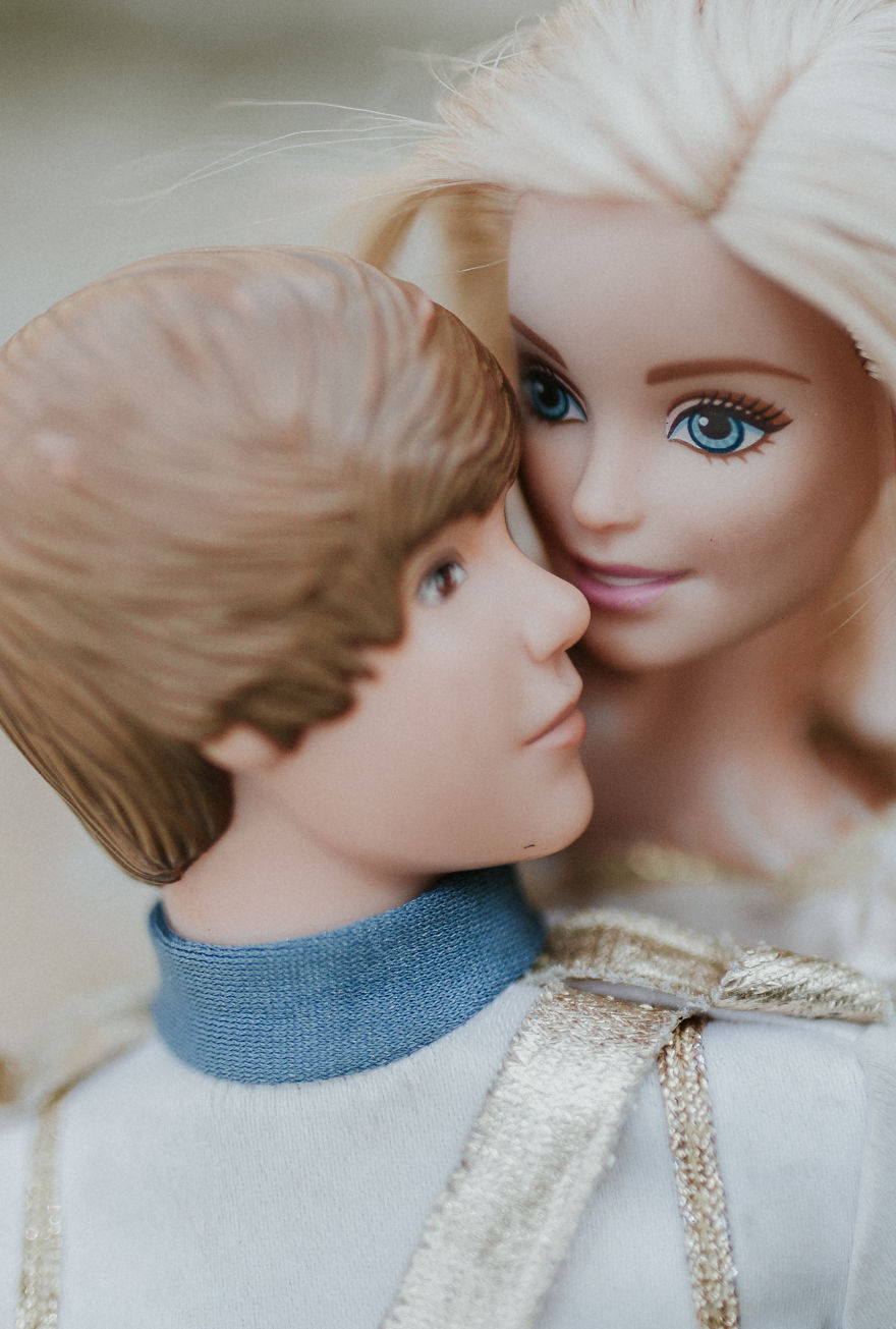 Barbie And Justin Tie The Knot