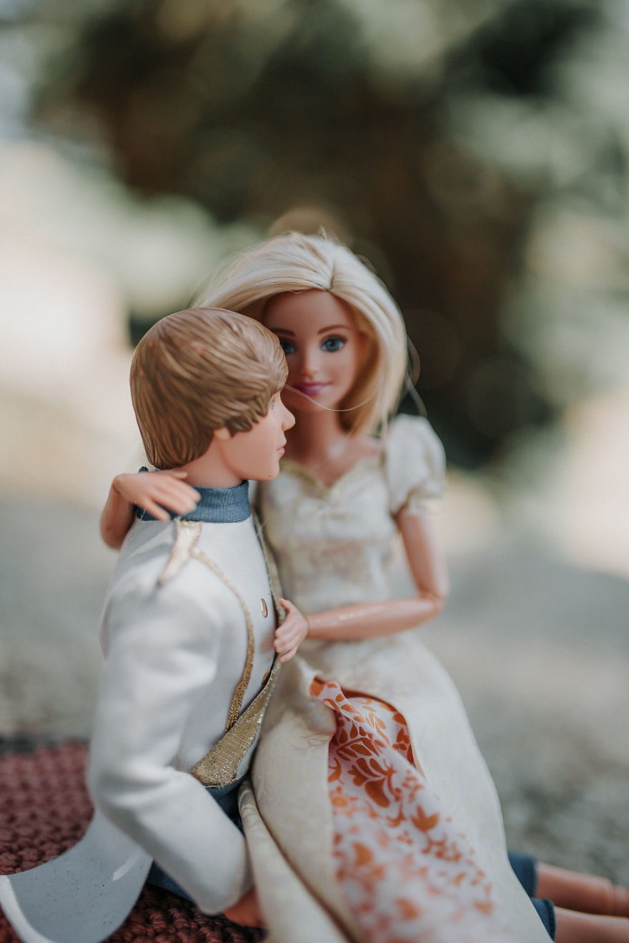 Barbie And Justin Tie The Knot