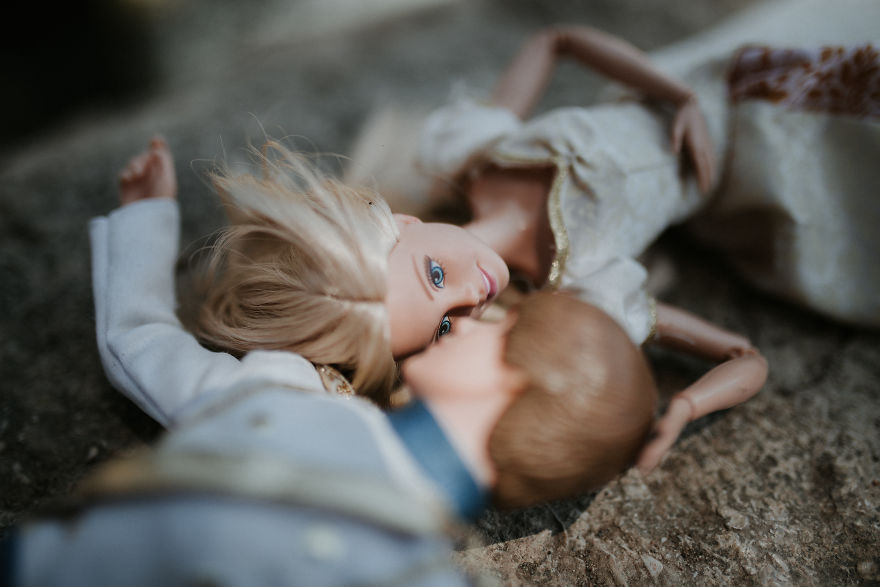 Barbie And Justin Tie The Knot