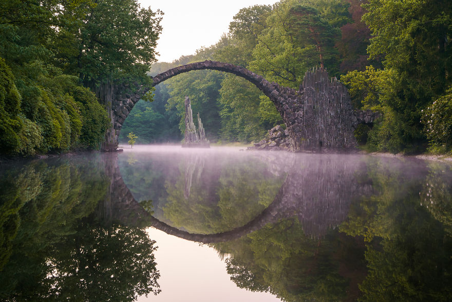 I Found This Amazing Bridge That Creates An Optical Illusion