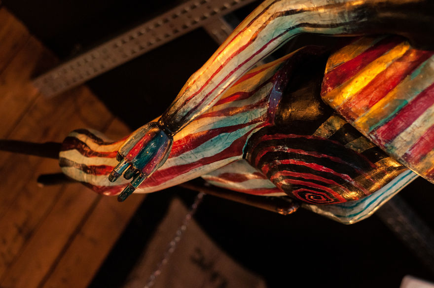 I Made These Surreal Sculptures From Ordinary Objects And Old Mannequins, Covered Them In Paper Mache And This Is The Result! I Made These Surreal Sculptures From Ordinary Objects And Old Mannequins, Covered Them In Paper Mache And This Is The Result!