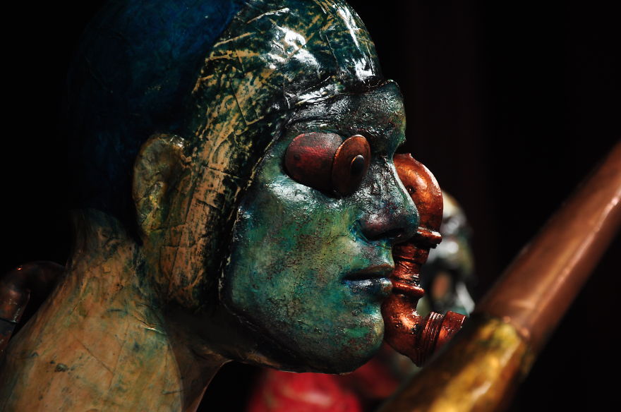 I Made These Surreal Sculptures From Ordinary Objects And Old Mannequins, Covered Them In Paper Mache And This Is The Result! I Made These Surreal Sculptures From Ordinary Objects And Old Mannequins, Covered Them In Paper Mache And This Is The Result!