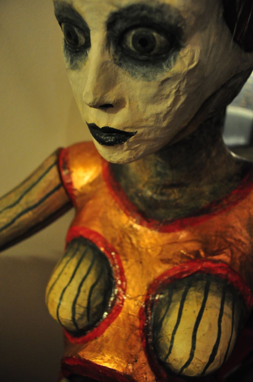 I Made These Surreal Sculptures From Ordinary Objects And Old Mannequins, Covered Them In Paper Mache And This Is The Result! I Made These Surreal Sculptures From Ordinary Objects And Old Mannequins, Covered Them In Paper Mache And This Is The Result!