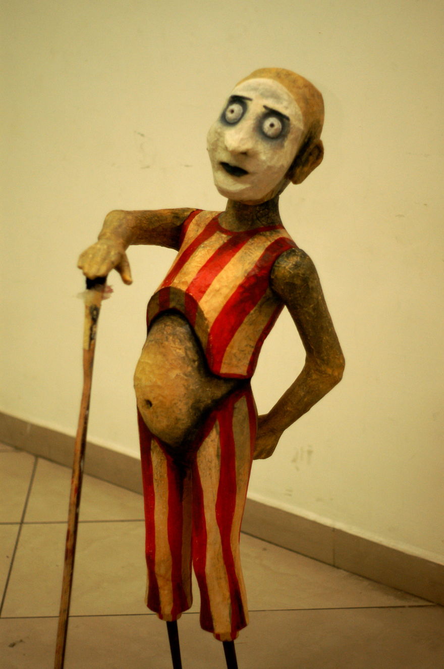 I Made These Surreal Sculptures From Ordinary Objects And Old Mannequins, Covered Them In Paper Mache And This Is The Result! I Made These Surreal Sculptures From Ordinary Objects And Old Mannequins, Covered Them In Paper Mache And This Is The Result!