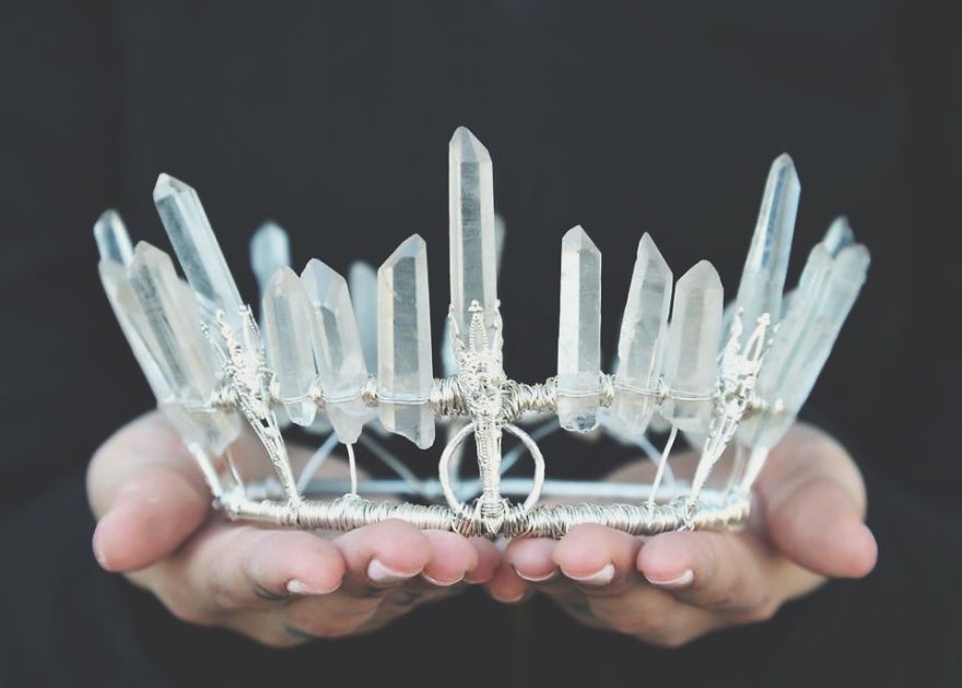 ☽ This Artist Creates Crystal Crowns Fit For A Witch Queen ☾