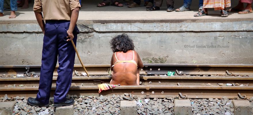 Nobody Cares: I Documented The Life In Kamalapur Railway Station, Dhaka