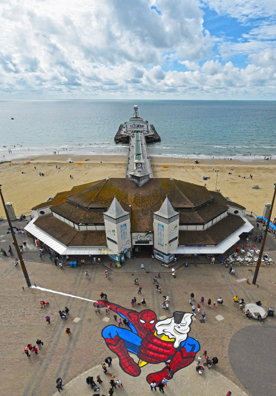 Supersized Superhero Lands On Bournemouth Pier