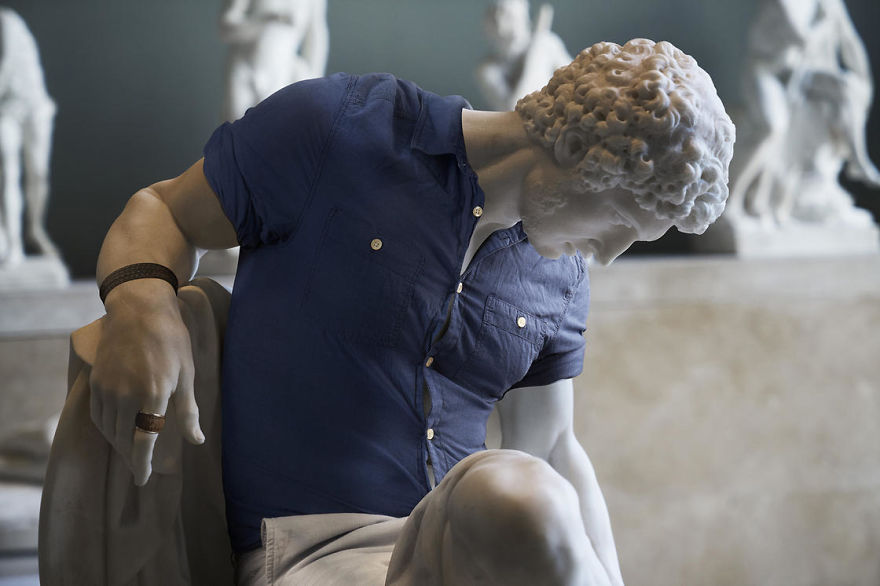 "the Hipsters In Stone" Project Is Back. Old Dressed Statues, Turning Instagram Stars