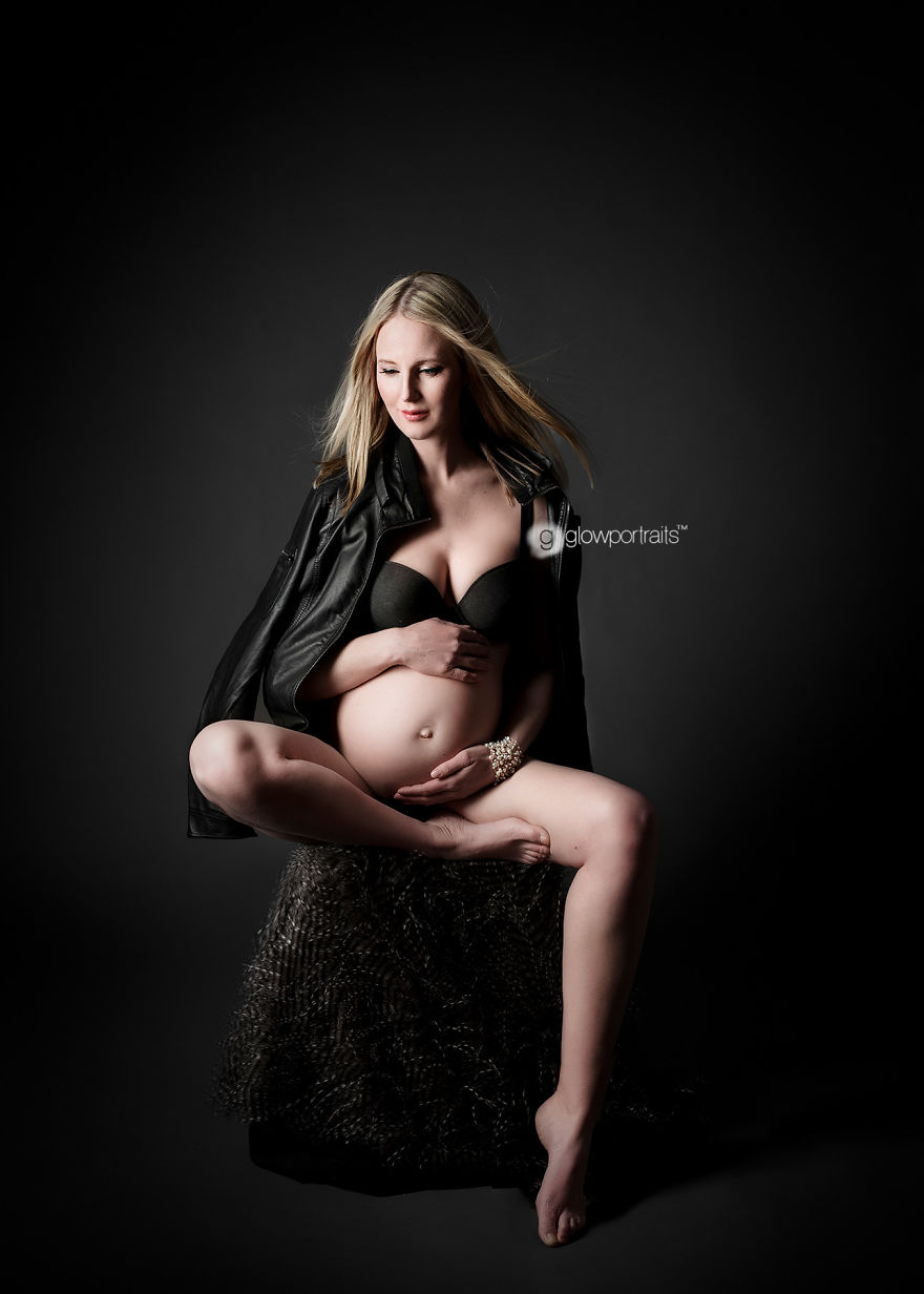 Maternity Portraits Allow Women To Feel Beautiful During The Changes Pregnancy Makes In Their Bodies