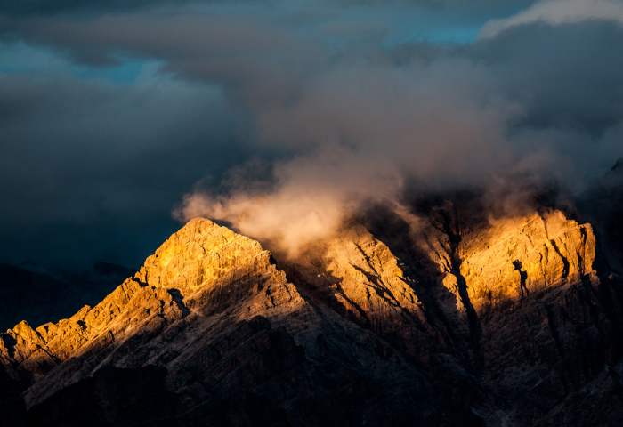 The Extreme Weather Of Dolomites That I Photographed In All Seasons