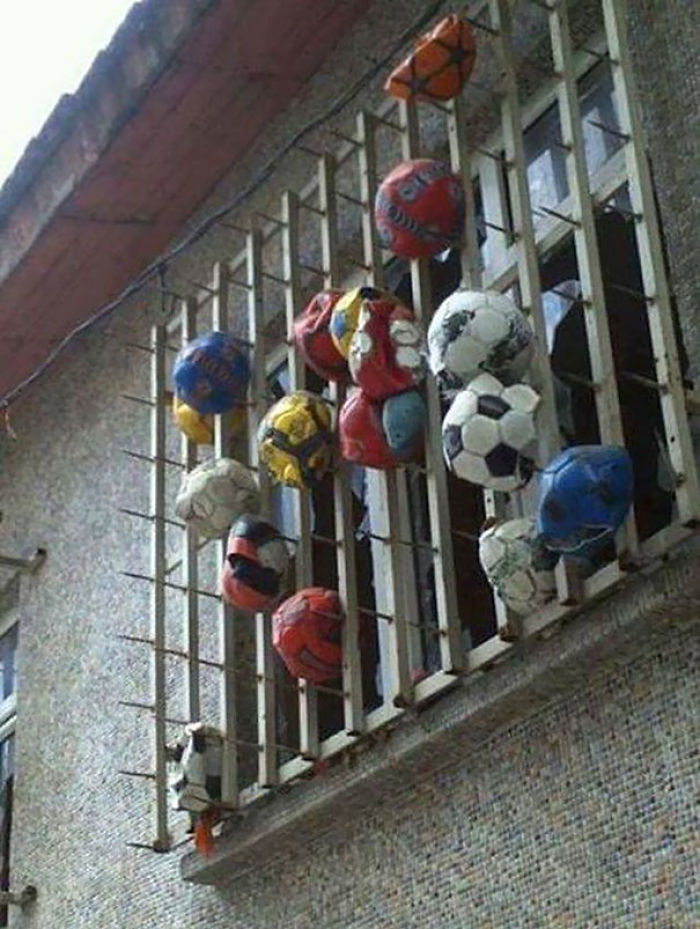 Cómo evitar balonazos en las ventanas