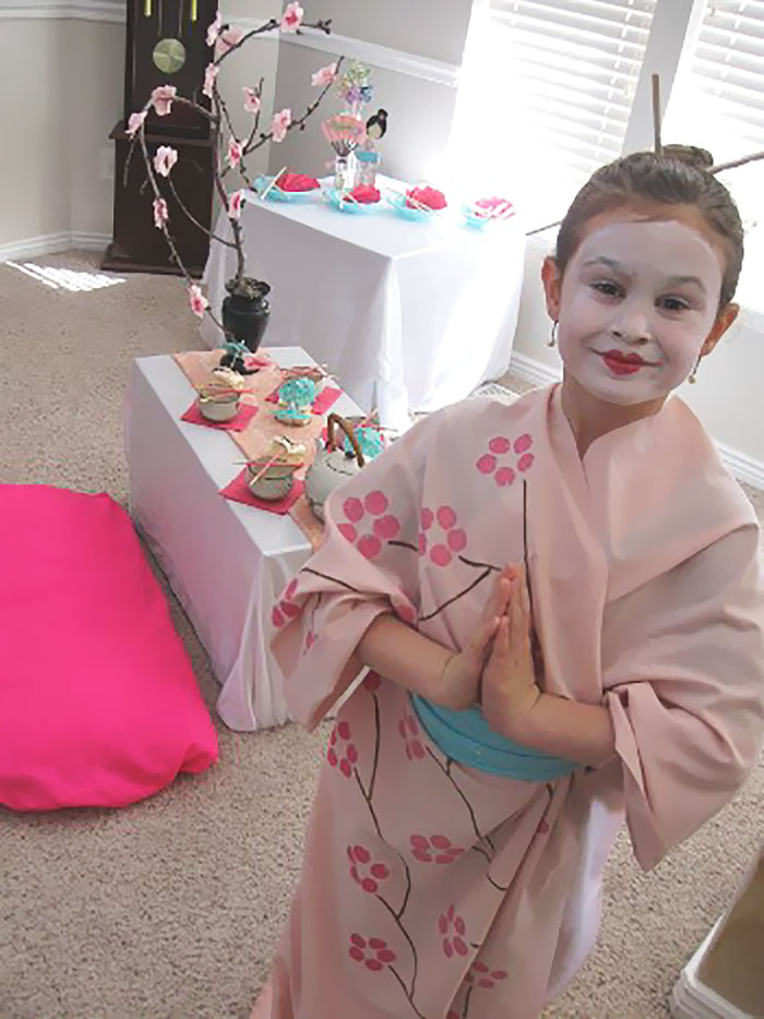 Someone Called This Girl's Japanese Tea Party Racist, But Then This Japanese User Stepped In