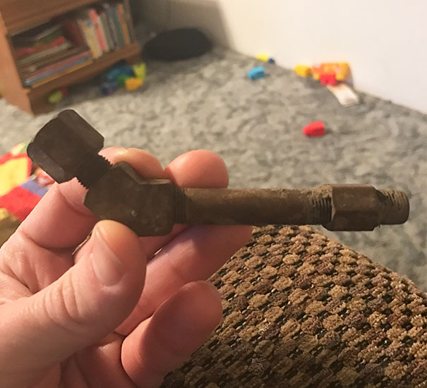 So I Got My Dad A Metal Detector For Christmas , The First Thing He Finds Is An Old Pipe I Made In High School (20 Years Ago) He Is Super Exited And Has No Absolutely No Idea Of What It Is