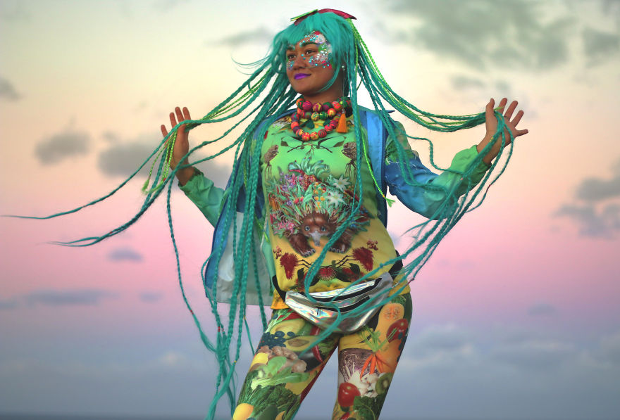 Lurline Avangeline Is Using Kaleidoscopic Adornment To Draw Attention To The Power Of Native Australia And Health Lurline Avangeline Is Using Kaleidoscopic Adornment To Draw Attention To The Power Of Native Australia And Health