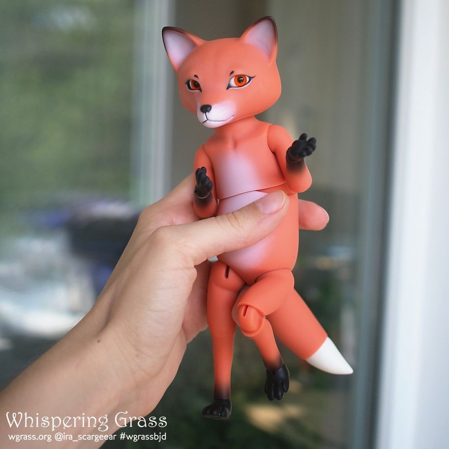 Tiny Ball-Jointed Animal Dolls Look Like They Just Came From The Old Fairytale Book Tiny Ball-Jointed Animal Dolls Look Like They Just Came From The Old Fairytale Book