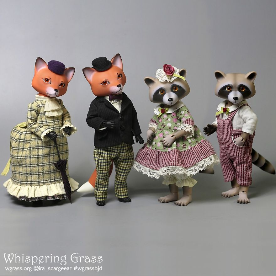 Tiny Ball-Jointed Animal Dolls Look Like They Just Came From The Old Fairytale Book Tiny Ball-Jointed Animal Dolls Look Like They Just Came From The Old Fairytale Book