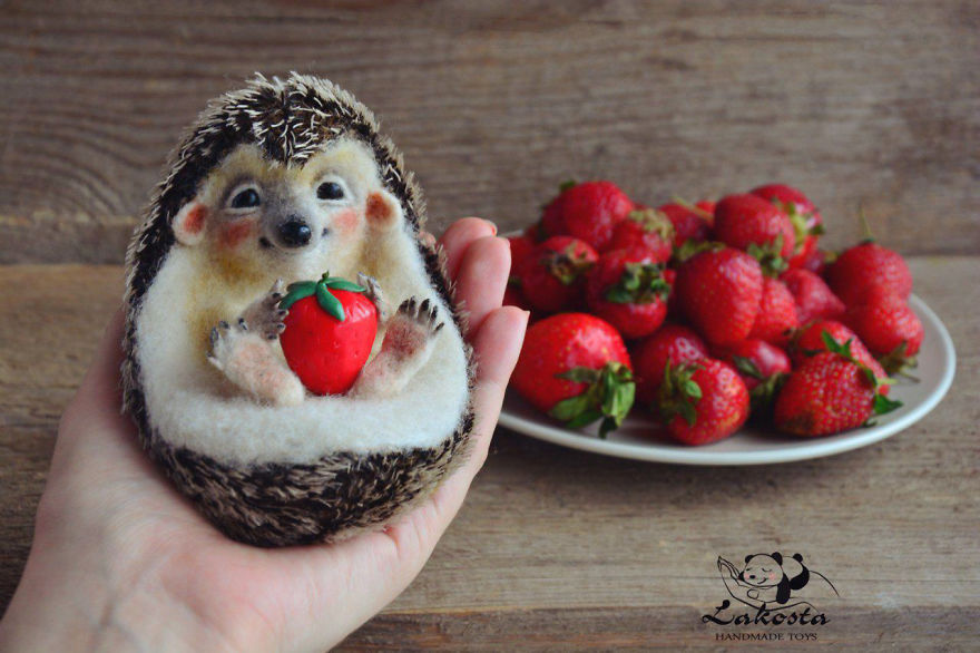 Cutest Felted Toys Ever By Lakosta