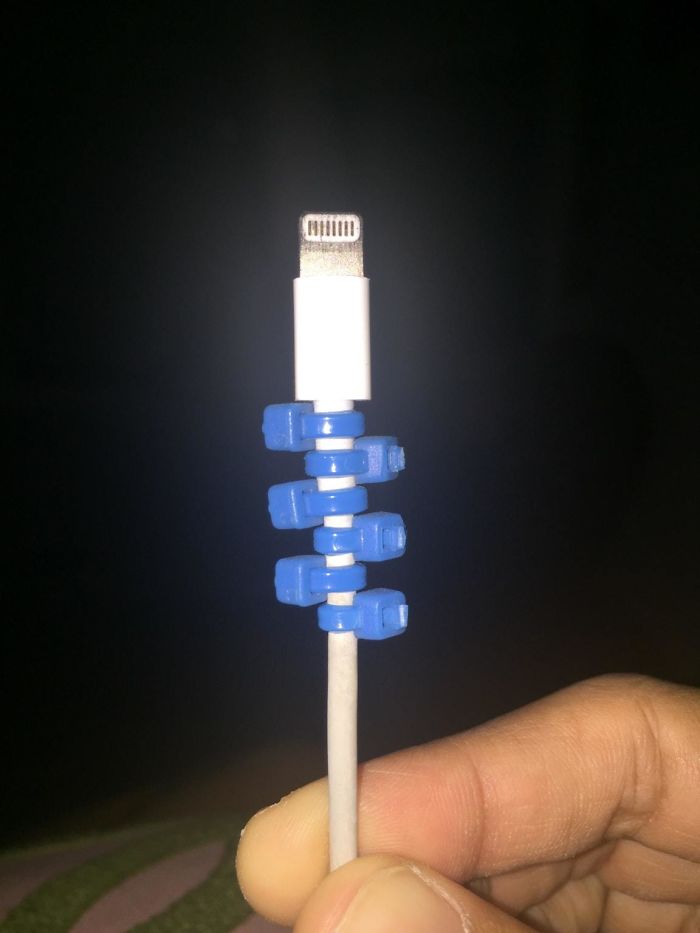 Clever, Aesthetically Pleasing Way To Keep Your Charger Cords From Getting Ruined