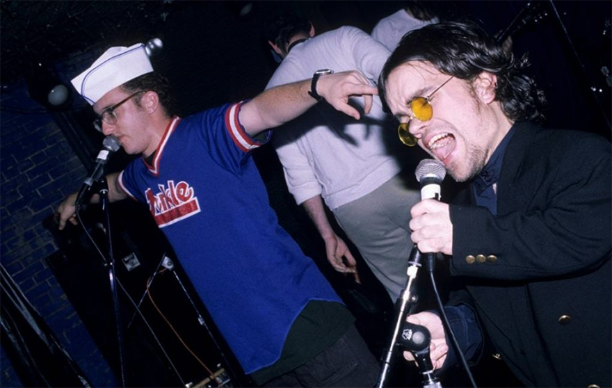 9 Rare Photos Of Peter Dinklage Reveal His Unseen Side During His Punk Rock Band Days